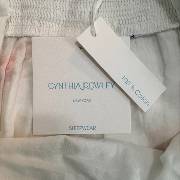 White Embroidered Sundress Cotton Ruffle Hem Beach Motif - Picture 6 of 6